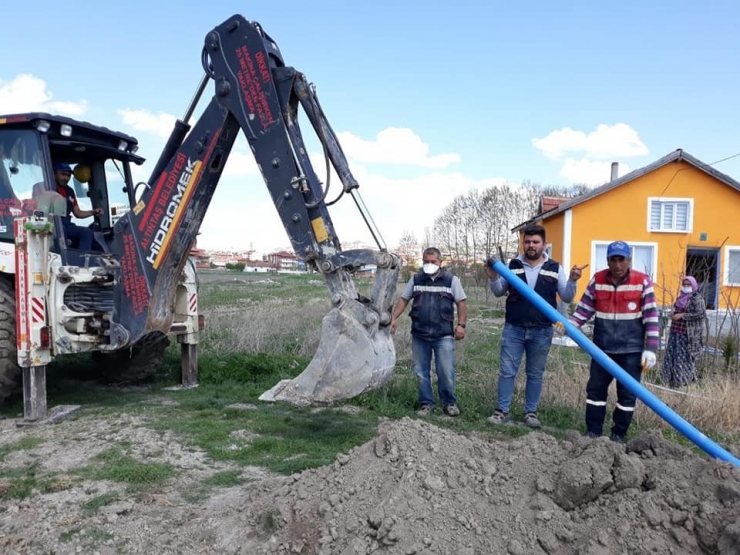 Aileler Talep Etti, Başkan Teke Aynı Gün Su Sorununu Çözdü