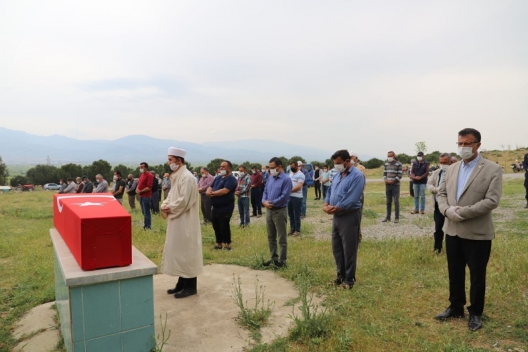Kıbrıs Gazisi Kalbine Yenik Düştü