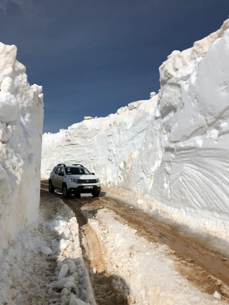 Antalya Valisi Paylaştı: "Burası Van Bahçesaray Değil, Antalya Söbüçimen"