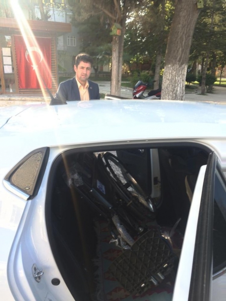 Suriyelinin Tekerlekli Sandalye Bağışı, Bir Hastaya Umut Oldu