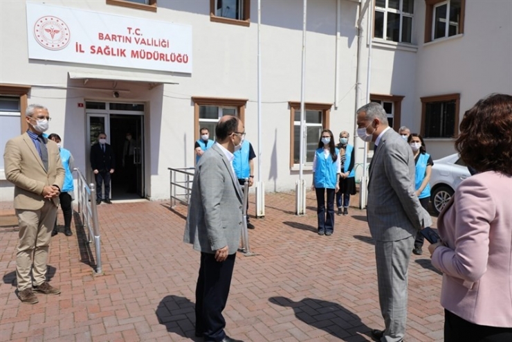 Vali Güner, Vaka Takip Ve Filyasyon Yönetim Merkezinde İncelemelerde Bulundu