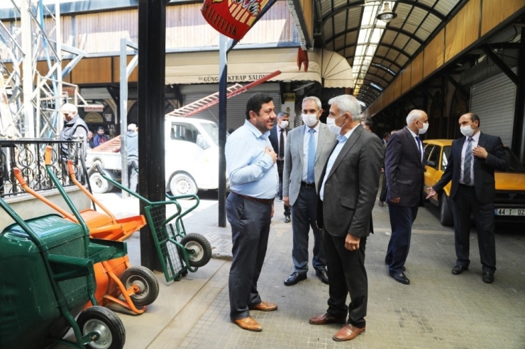 Güder’den Esnafa Maske