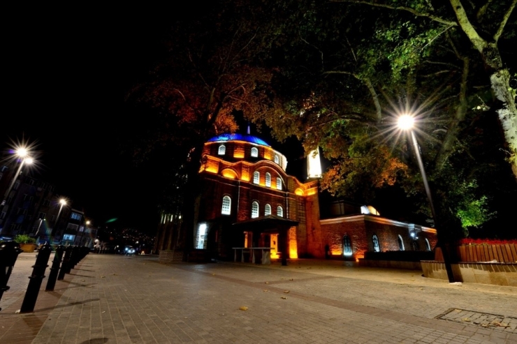 Bu Mahallede Davul Çalanın Davulu Patlıyor