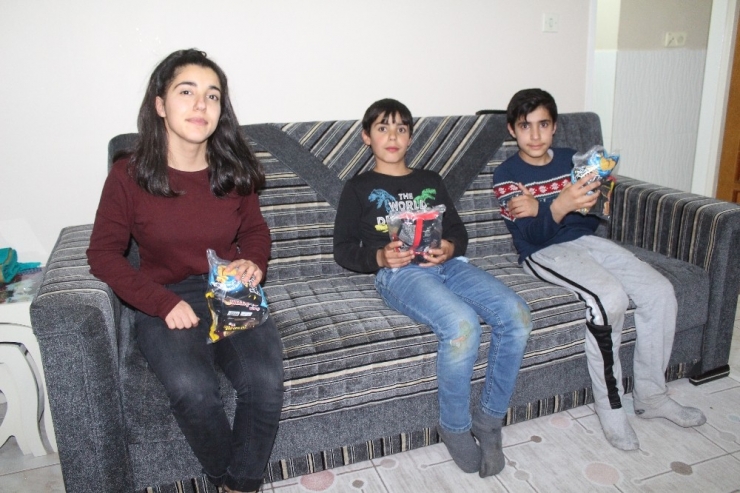 Hayırsever İş Adamı Duman Çocukları Unutmadı