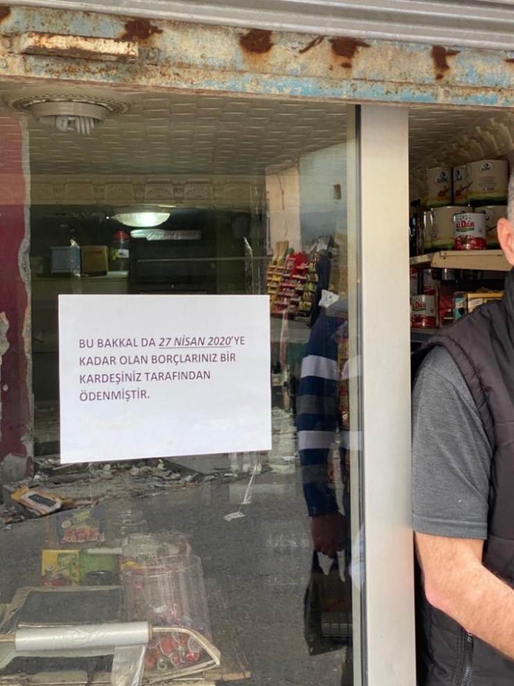 Esrarengiz Hayırsever Veresiye Borçlarını Kapattı