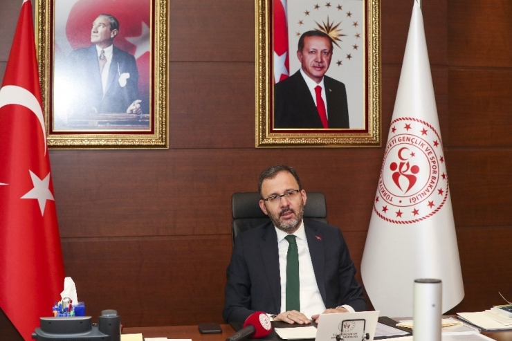 Bakan Kasapoğlu: "Bu Zor Süreçte Yurtlarımız, Bütün Milletimizin Yuvası Oldu"