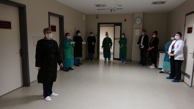 Koronayı Yenen Hemşire: “En Yakın Zamanda Görevimin Başına Dönmek İstiyorum”