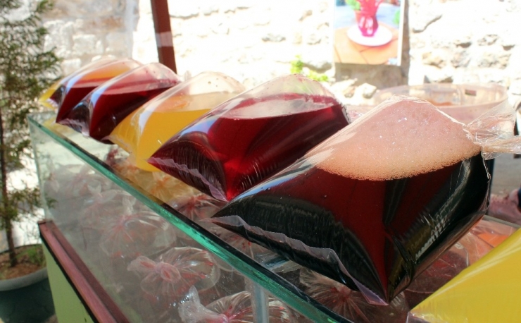 Ramazan Sofralarının Vazgeçilmezi: Meyan Şerbeti