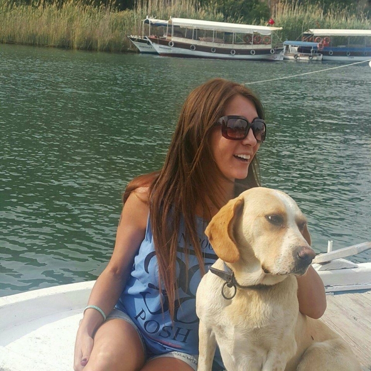 Gözyaşları İçinde Yardım İsteyen Türk Vatandaşı Bu Sefer Sevinçten Ağladı