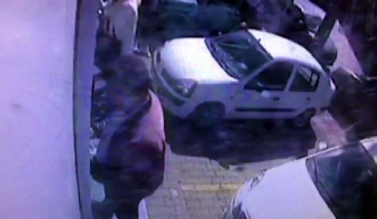 Belediye Başkanıyım Diyerek Abdurrahim Albayrak’ın 40 Bin Tl’sini Dolandıran Şahıs Yakalandı