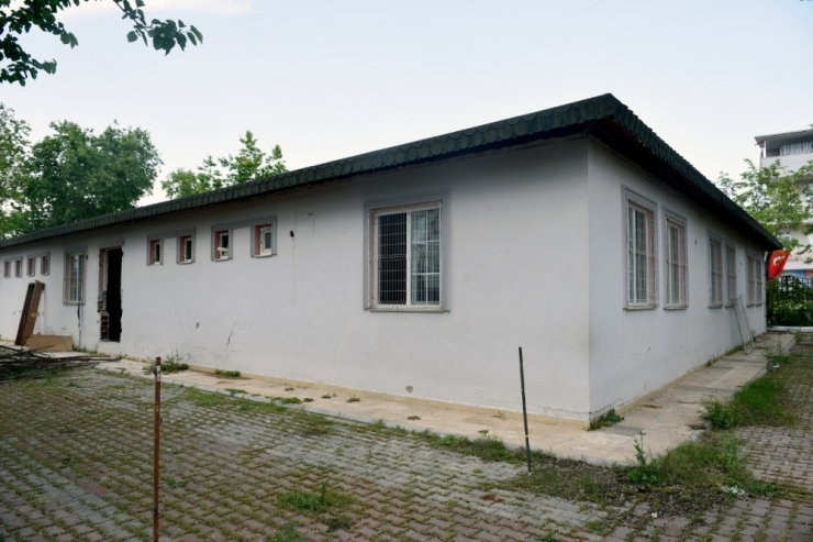 Kepez’de 4’üncü Kreş