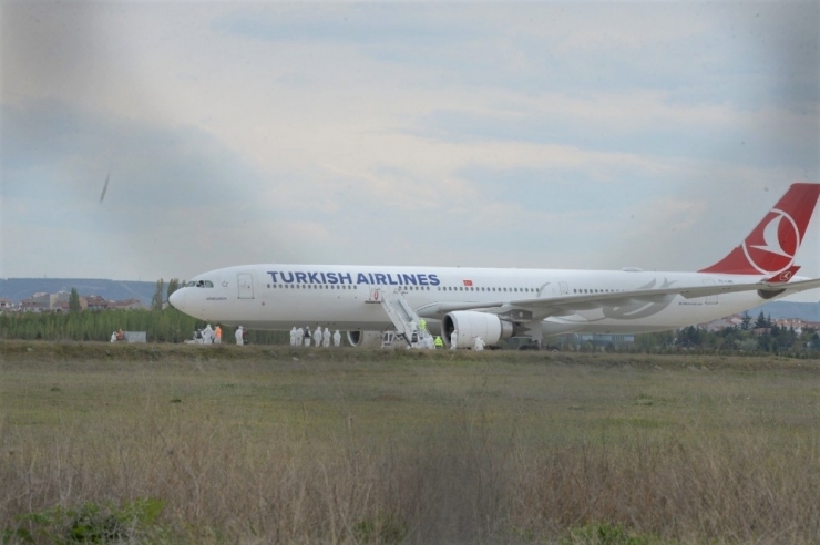 Irak’tan Gelen 289 Türk İşçi Kütahya Ve Afyonkarahisar’a Hareket Etti