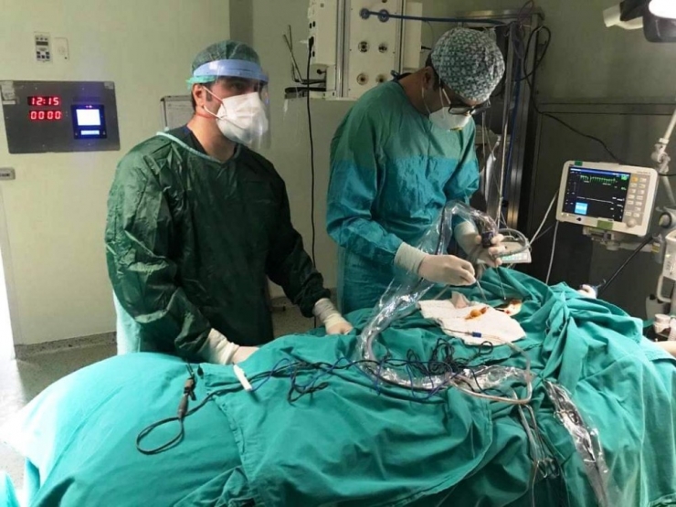 Ksbü’de Solunum Sıkıntısı Çeken Yeni Doğan Bebek Ameliyatla Sağlığına Kavuştu