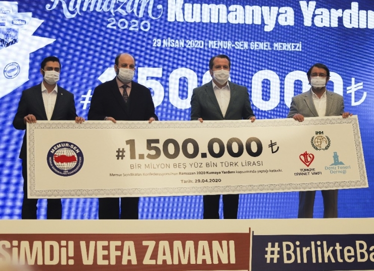 Memur-sen’den İhtiyaç Sahiplerine Kumanya Yardımı