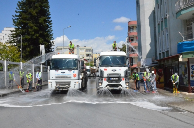 Tarsus’ta İlaçlama Ve Dezenfekte Çalışması