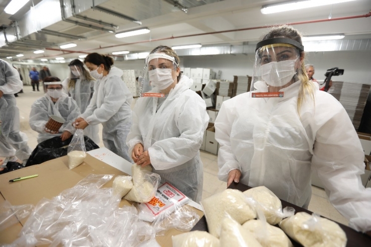 Mezitli Belediyesi Çalışanlarından Gönüllü Seferberlik