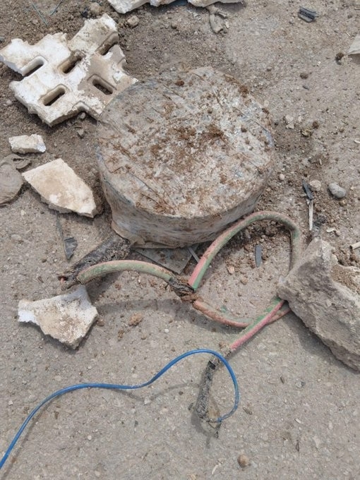 Msb:"bombalı Saldırılarla Masum Sivilleri Hedef Alan Terör Örgütü Pkk/ypg’nin Tuzakladığı Mayınların İmhası Sürüyor. Barış Pınarı Bölgesinde Sivilleri Hedef Alacak Şekilde Tuzaklanan Anti-tank Mayını Kahraman Komandolarımız