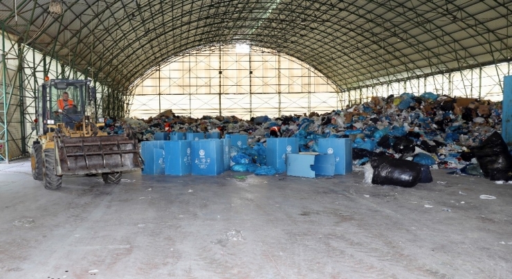 Mudanya Belediyesi 80 Ton Atığı Ekonomiye Kazandırdı