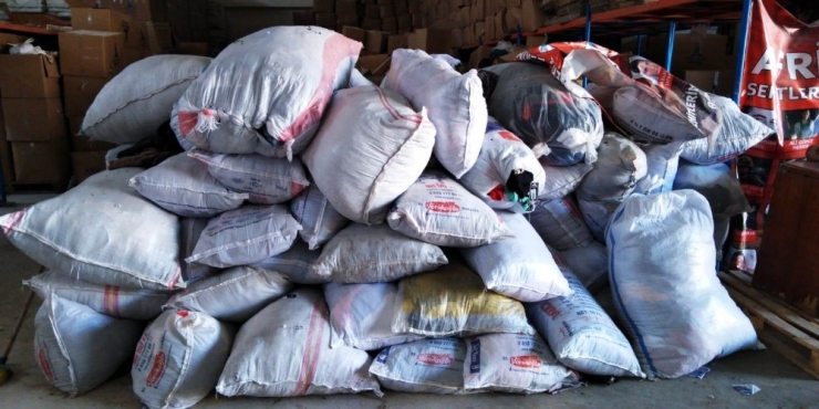 Şanlıurfa’dan İdlib’e 3 Tır Yardım