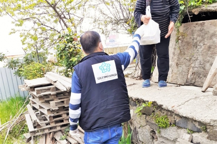 İftar Sofraları Gönüllerde Kuruluyor