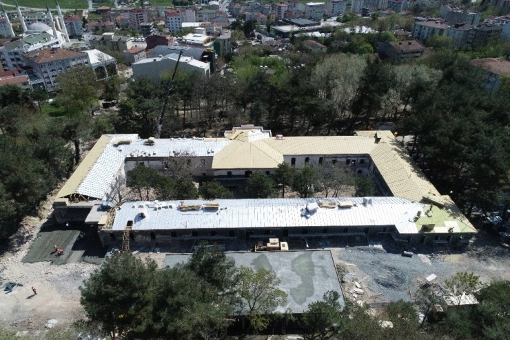 Hadımköy Askeri Hastanesi Restorasyonunun Yüzde 50’si Tamamlandı