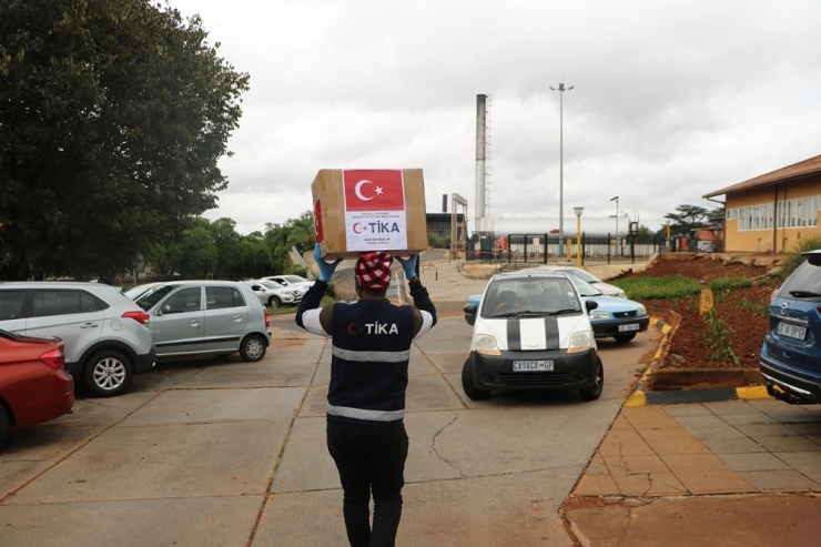 Güney Afrika Cumhuriyeti’nin Covid-19 Salgını Mücadelesine Tika’dan Destek