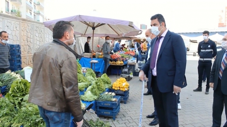 Kaymakam Yılmaz İle Başkan Türkyılmaz, Pazaryerinde Teftişte Bulundu