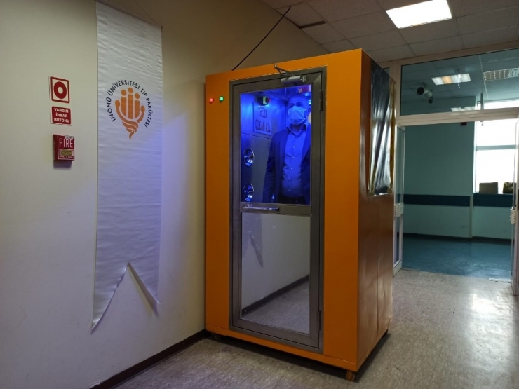 Virüs Ve Bakterileri 1 Dakikada Temizleyen Kabin Üretildi