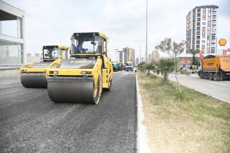 Yeni Stat Çevresine Asfalt Dökümü Ve Bisiklet Yolu