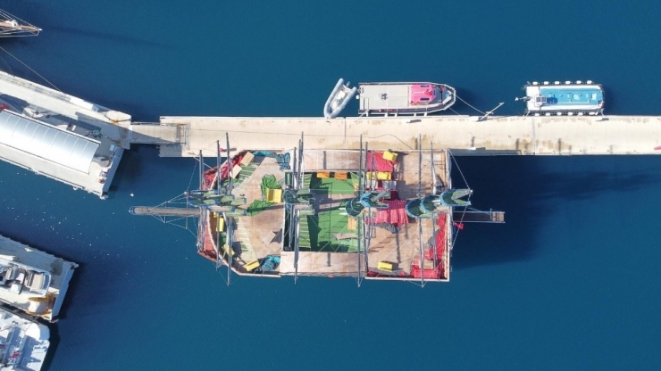 Akçakoca Belediyesi Gezi Teknesi Aldı