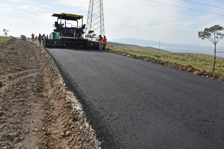 Aliağa Belediyesi Asfalt Seferberliğine Başladı