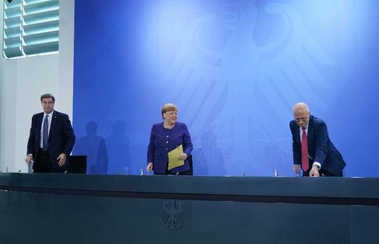 Almanya, Korona Önlemlerini Kademeli Olarak Gevşetmeye Devam Ediyor