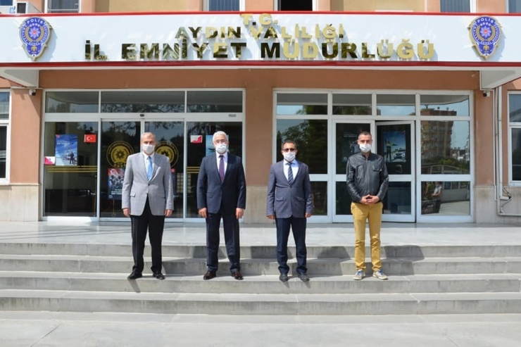 Aydın İl Milli Eğitim’den Polislere 400 Siperlikli Başlık