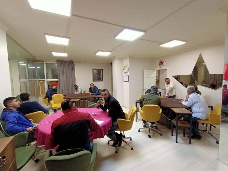 Bursa’da Kumarhaneye Baskın