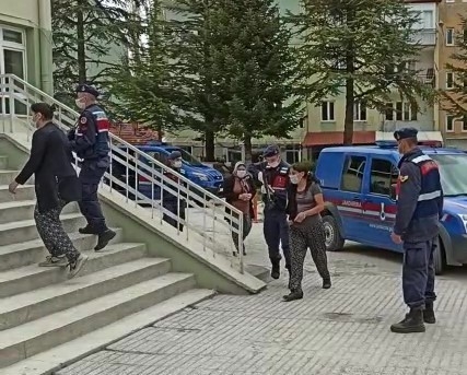 Kadınlarının Cezaevine Girmemek İçin Sürekli Hamile Kaldığı Hırsızlık Ailesini Jasat Yakaladı