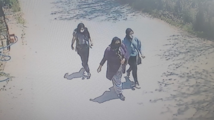 Kadınlarının Cezaevine Girmemek İçin Sürekli Hamile Kaldığı Hırsızlık Ailesini Jasat Yakaladı