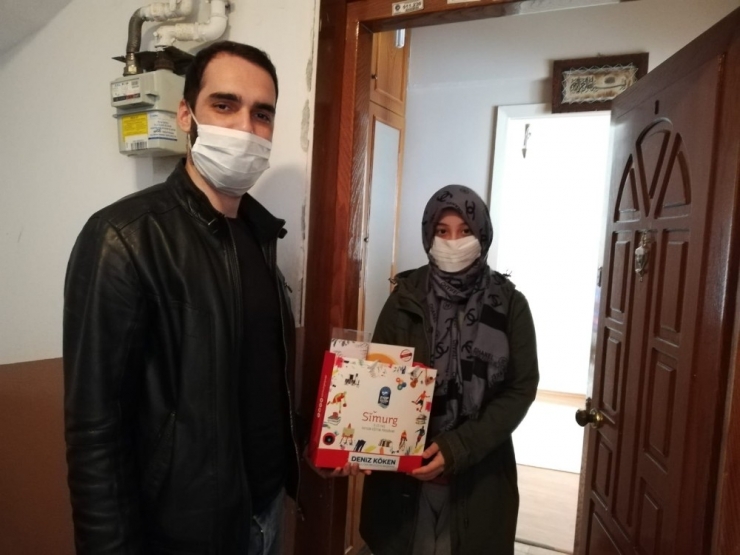 Eyüpsultan’da 23 Nisan Ödülleri Teslim Edildi