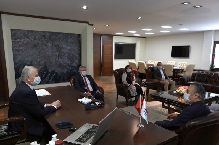 Başkan Zolan 1 Mayıs İşçi Bayramını Kutladı