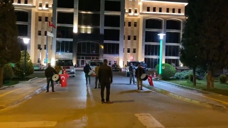 Pursaklar’da Ramazan Davulcuları İş Başında