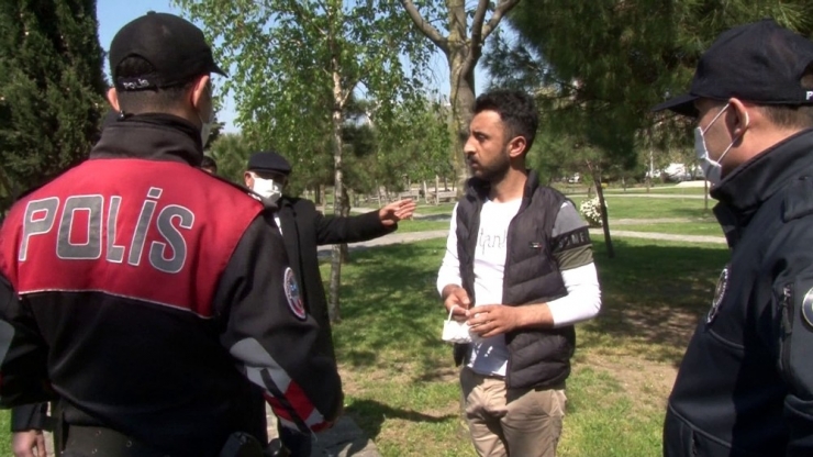 Maske Takmadan Parka Çıkan Genç, “Evim Yakın” Dedi Cezayı Yedi