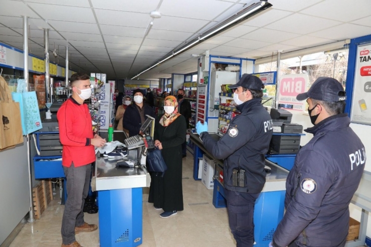Sokağa Çıkma Kısıtlaması Öncesi Erzurum’da Denetimler Aralıksız Sürüyor