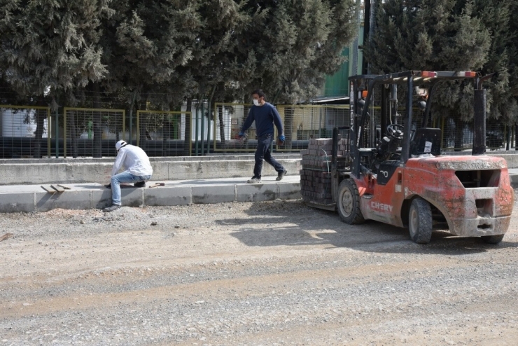 Manisa Büyükşehir Belediyesi Hizmetlerine Ara Vermiyor