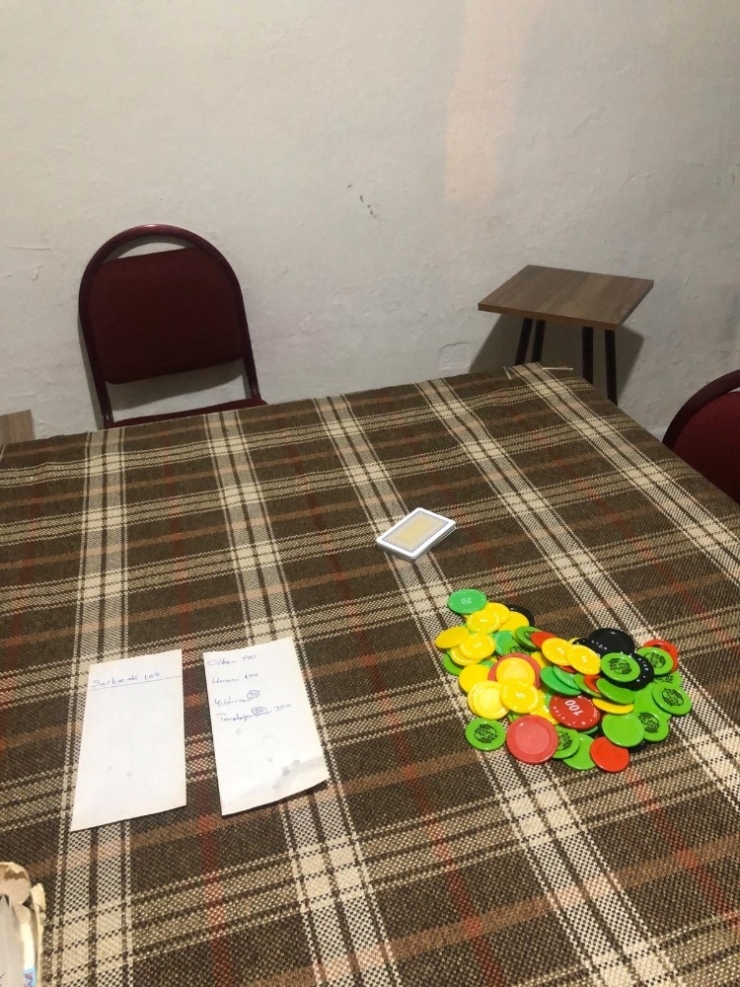 Kumarhaneye Çevrilen Eve Baskın