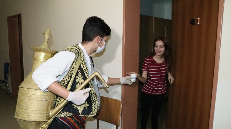 Karantinadaki Vatandaşlara Osmanlı Şerbetli Ramazan Sürprizi