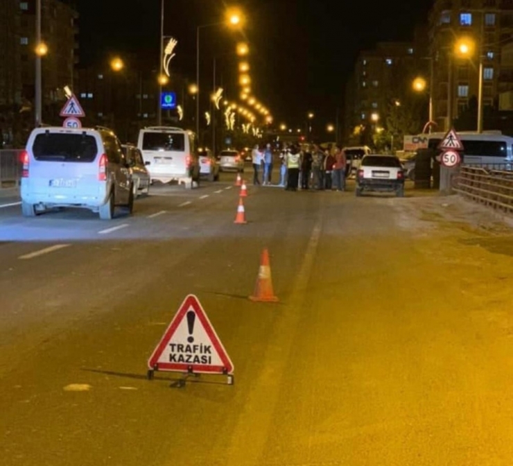 Otomobilin Çarptığı Yaşlı Kadın Hayatını Kaybetti