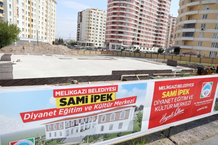 Esentepe Mahallesi’nde Diyanet Eğitim Ve Kültür Merkezi’nin Temeli Atıldı