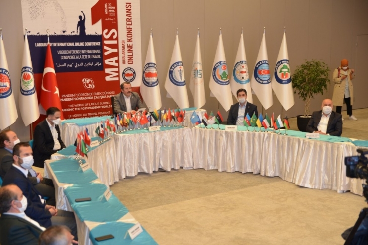 Memur- Sen’den 7 Kıtadan Katılımcıyla Online 1 Mayıs Kutlaması