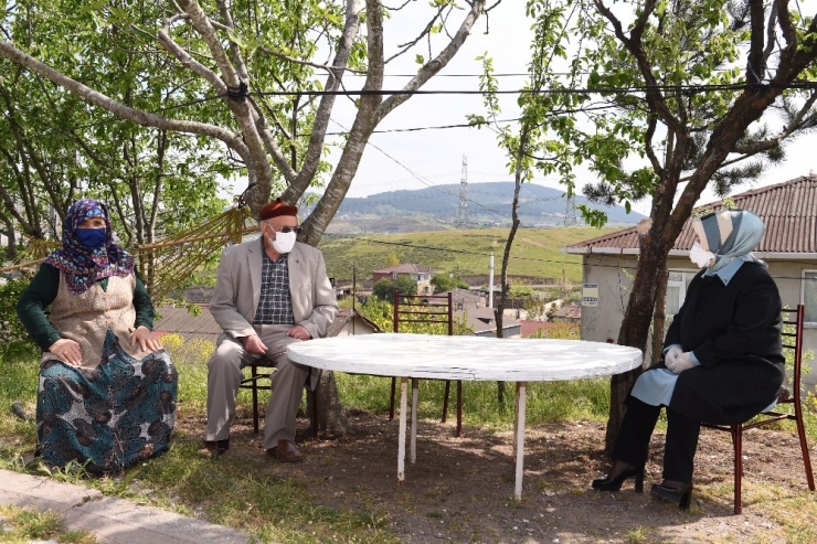 Gönül Sofrası Hizmeti Sancaktepelilerin Yüzünü Güldürüyor