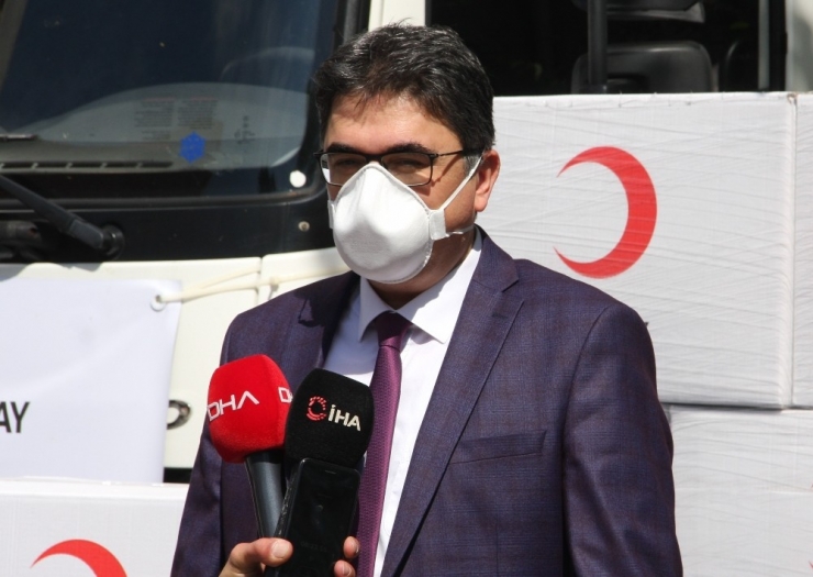 Kızılay’dan İstanbul Üniversitesine Medikal Malzeme Bağışı