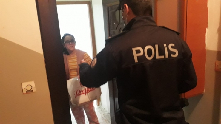 Ümraniye Polisinden Anlamlı Ziyaret